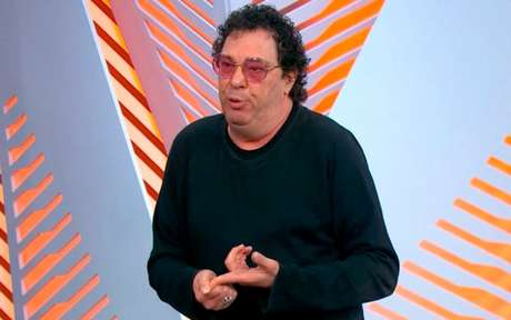 Casão se emocionou ao falar de Maradona (Foto: Reprodução/TV Globo) Casão se emocionou ao falar de Maradona (Foto: Reprodução/TV Globo)