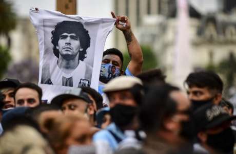 Polícia investiga morte de Maradona - RONALDO SCHEMIDT / AFP Polícia investiga morte de Maradona - RONALDO SCHEMIDT / AFP
