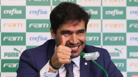 Abel Ferreira tem deixado uma boa impressão no comando do Palmeiras (Foto: Divulgação/Palmeiras) Abel Ferreira tem deixado uma boa impressão no comando do Palmeiras (Foto: Divulgação/Palmeiras)
