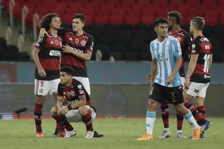 Nos pênaltis, Flamengo perde para o Racing e está eliminado da Libertadores