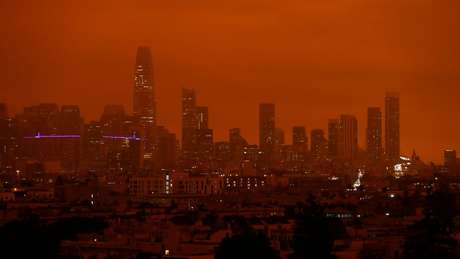 Incêndios florestais nos EUA em 2020 deixaram São Francisco banhado por uma luz irritante
