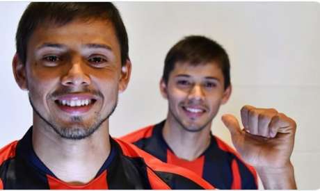 Jornal argentino colocou irmãos Romero como possíveis alvos do Corinthians (Foto: Divulgação/San Lorenzo) Jornal argentino colocou irmãos Romero como possíveis alvos do Corinthians (Foto: Divulgação/San Lorenzo)
