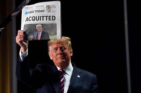 Trump já foi absolvido em um processo de impeachment no início de 2020 Trump já foi absolvido em um processo de impeachment no início de 2020