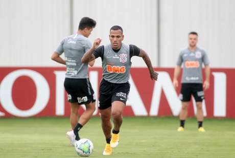Otero testou positivo para Covid-19 e deve desfalcar o Timão por quatro jogos (Foto: Rodrigo Coca/Ag. Corinthians) Otero testou positivo para Covid-19 e deve desfalcar o Timão por quatro jogos (Foto: Rodrigo Coca/Ag. Corinthians)