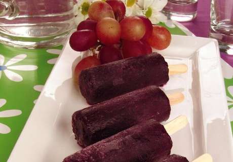 Guia da Cozinha - Sobremesas com uva para fazer em até 40 minutos