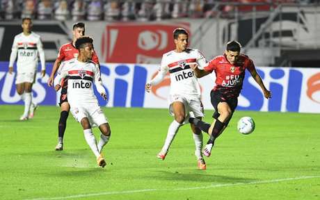 Athletico-PR x São Paulo: prováveis escalações, desfalques ...