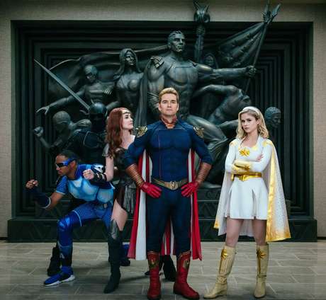 The Boys ter&aacute; orgia pol&ecirc;mica de super-her&oacute;is na 3&ordf; temporada