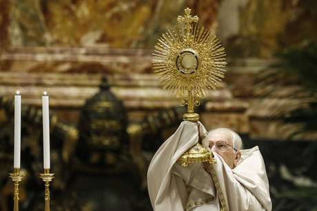 Papa Francisco durante celebração no Vaticano