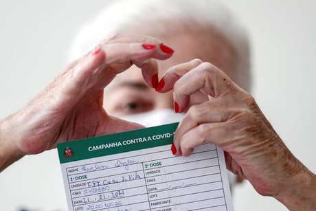 São Paulo é o estado que mais vacinou até o momento, com quase 200 mil doses aplicadas São Paulo é o estado que mais vacinou até o momento, com quase 200 mil doses aplicadas