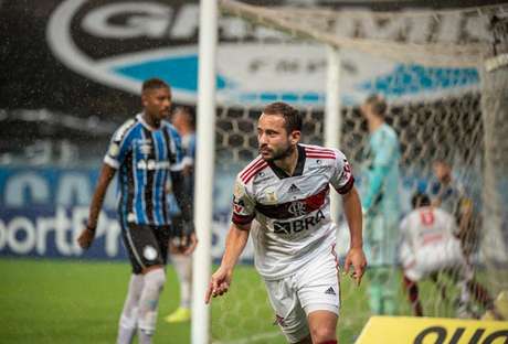 Apos Gol E Bom Jogo Pelo Flamengo Everton Ribeiro Manda Recado Nao Ha Substituto Pro Trabalho Duro