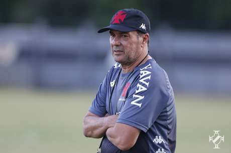 Vanderlei Luxemburgo guia um Vasco que luta contra o rebaixamento no Brasileirão (Rafael Ribeiro/Vasco) Vanderlei Luxemburgo guia um Vasco que luta contra o rebaixamento no Brasileirão (Rafael Ribeiro/Vasco)