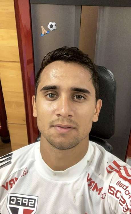 Everton Felipe revelou que já está de volta ao São Paulo por meio de suas redes sociais (Foto: Reprodução/Instagram) Everton Felipe revelou que já está de volta ao São Paulo por meio de suas redes sociais (Foto: Reprodução/Instagram)