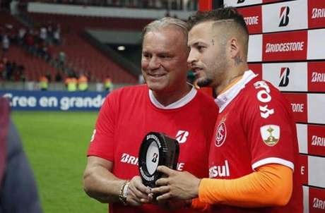 Elusmar Maggi é torcedor conhecido do Internacional (Foto: Divulgação) Elusmar Maggi é torcedor conhecido do Internacional (Foto: Divulgação)