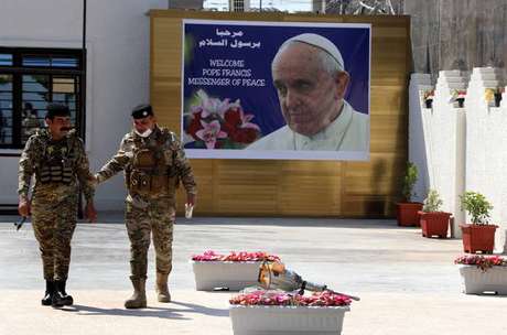Preparativos para viagem do papa Francisco ao Iraque