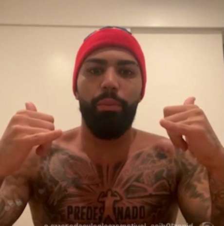 Artilheiro Do Flamengo, Gabigol Revela Nova Tatuagem No Peito