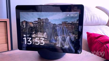 Amazon Echo Show 10 