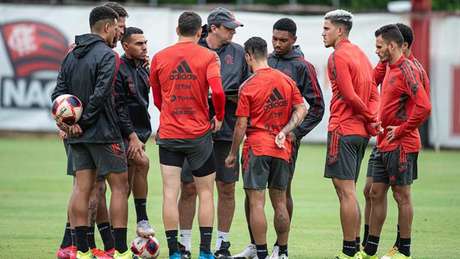 O técnico Rogério Ceni durante atividade do Flamengo, no CT Ninho do Urubu (Foto: Alexandre Vidal / Flamengo)