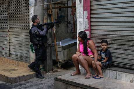 Ação no Jacarezinho deixou 25 mortos, incluindo um policial