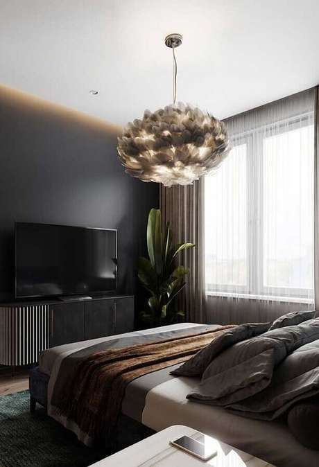 4. Decoração moderna com lustre de teto para quarto preto – Foto: Architecture Art Desgins 4. Decoração moderna com lustre de teto para quarto preto – Foto: Architecture Art Desgins