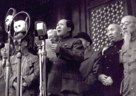 O maoísmo promoveu uma pregação beligerante contra o Ocidente