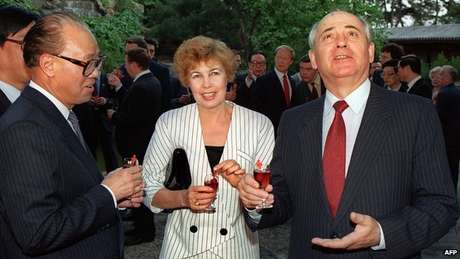 Mikhail Gorbachev visitou a China em uma época desafiadora para ambos os Estados comunistas