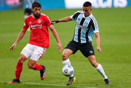 Gremio E Internacional Ficam No Empate Na Estreia De Felipao