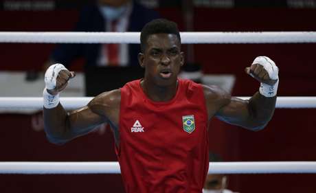 Keno Machado Vence Chines Na Sua Estreia No Boxe Em Toquio