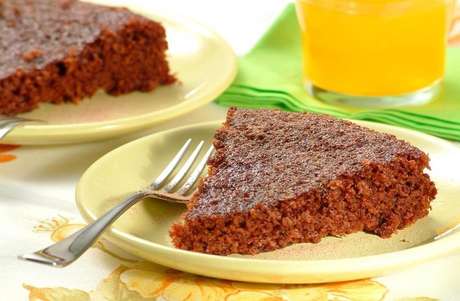 Guia da Cozinha - Bolo de chocolate sem ovo Guia da Cozinha - Bolo de chocolate sem ovo