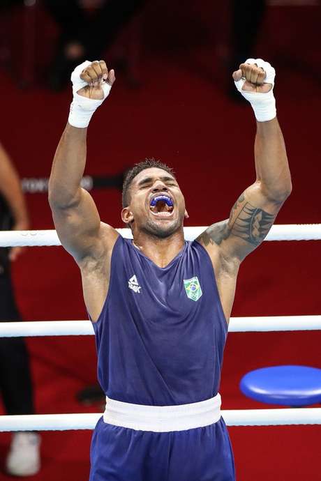 Frustrações no futebol e no judô, e pódio garantido no boxe