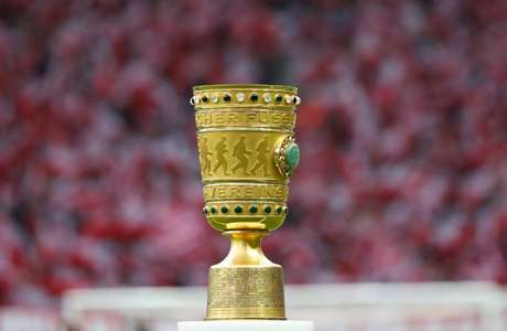 Wolfsburg schied aus dem DFB-Pokal aus (Foto: Single Anderson / AFP)