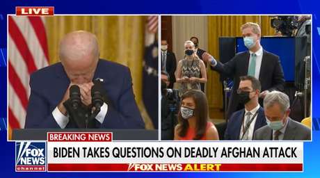 O momento de estresse entre o presidente dos EUA e o repórter Peter Doocy