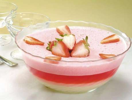 Guia da Cozinha - Saiba como preparar um creme belga com morango delicioso Guia da Cozinha - Saiba como preparar um creme belga com morango delicioso