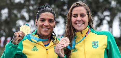 Ana Marcela confirma favoritismo e vence a maratona aquática