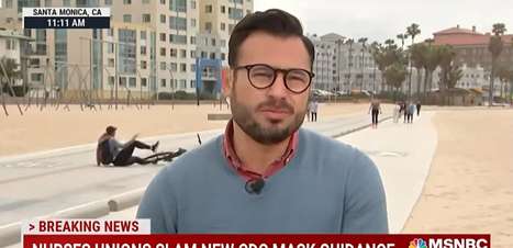 Ciclista tirando selfie vira notícia com tombo ao vivo na TV