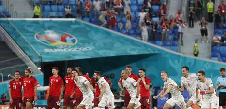 Espanha bate Suíça nos pênaltis e está na semifinal da Euro