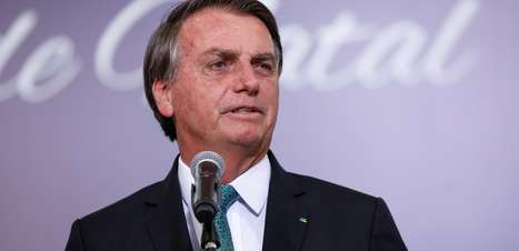 Congresso está "muito bem atendido" conosco, diz Bolsonaro