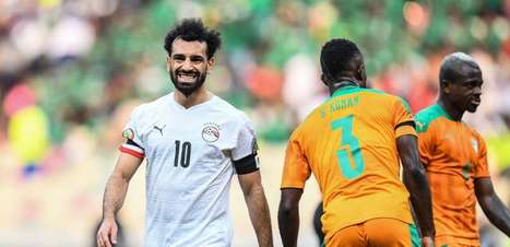 Bailly perde pênalti, Salah converte e Egito se classifica para as quartas de final da Copa Africana de Nações