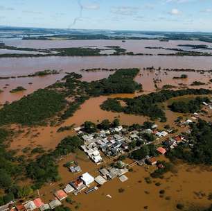 Quase 3 mil deixam abrigos no RS em 24h; enchentes já mataram 149 pessoas
