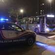 Novo ataque a ônibus fere mulher em SP; polícia investiga casos de vandalismo