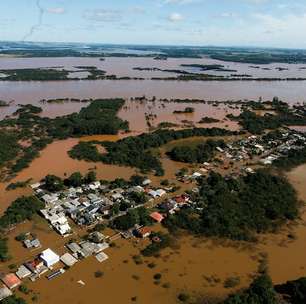 Governo Lula anuncia Pix de R$ 5.100 para famílias afetadas pelas chuvas RS