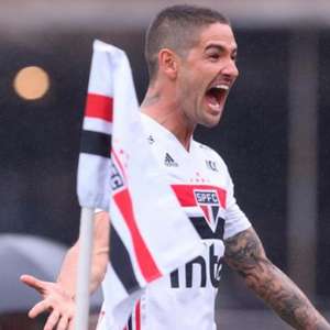 Dirigente do Inter descarta Pato: "É página virada"