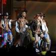 Rainha do pop deixa fãs 'em transe' com espetáculo e homenagens ao Brasil