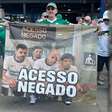 Pai de Piquerez provoca Corinthians com faixa no Mundial: 'Acesso negado'