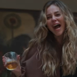 Vale Tudo: Qual é a diferença entre alcoólatra e alcoolista?