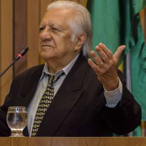 Ex-deputado, pai de Flávio Dino morre vítima de covid-19