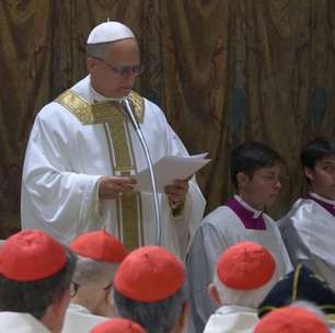 Em 1ª missa, papa Leão XIV diz ser 'fiel administrador' e faz apelo à Igreja