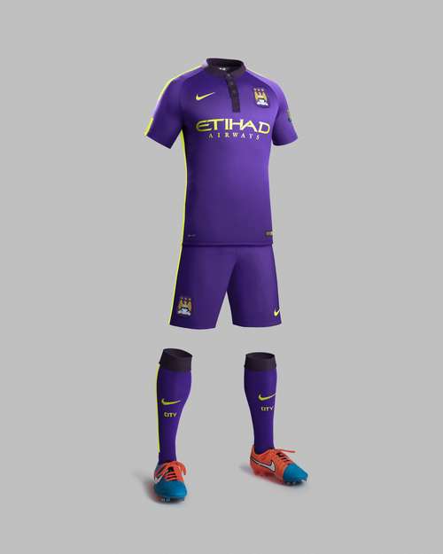 Veja uniformes fluorescentes da Nike para a próxima temporada