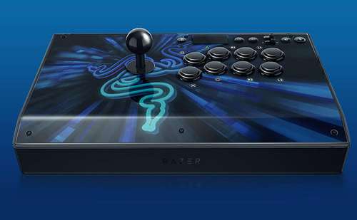 Razer Panthera Evo ganha novo design para PlayStation 4