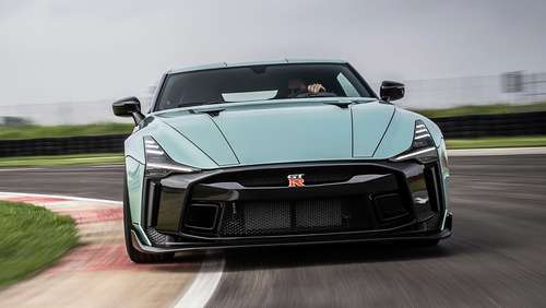 Nissan surpreende com GT-R50 de 720 cv da Italdesign