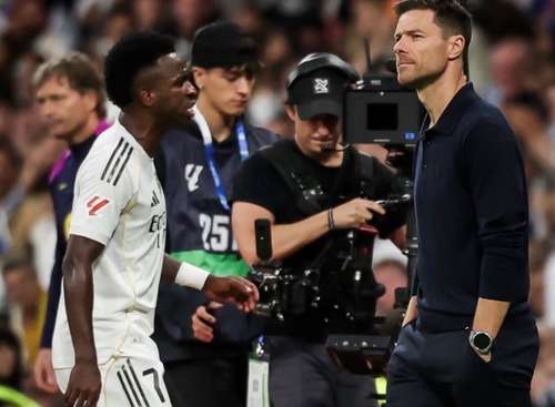 Jornais destacam ira de Vini Jr. ap&oacute;s substitui&ccedil;&atilde;o no cl&aacute;ssico espanhol:  'Raiva brutal'